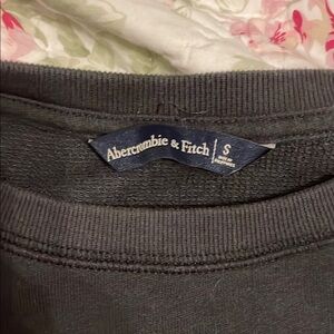 Abercrombie & Fitch Charcoal Pullover